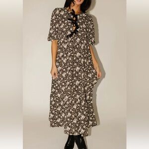 Floral Lace-Up Maxi Dress in Black and Cream